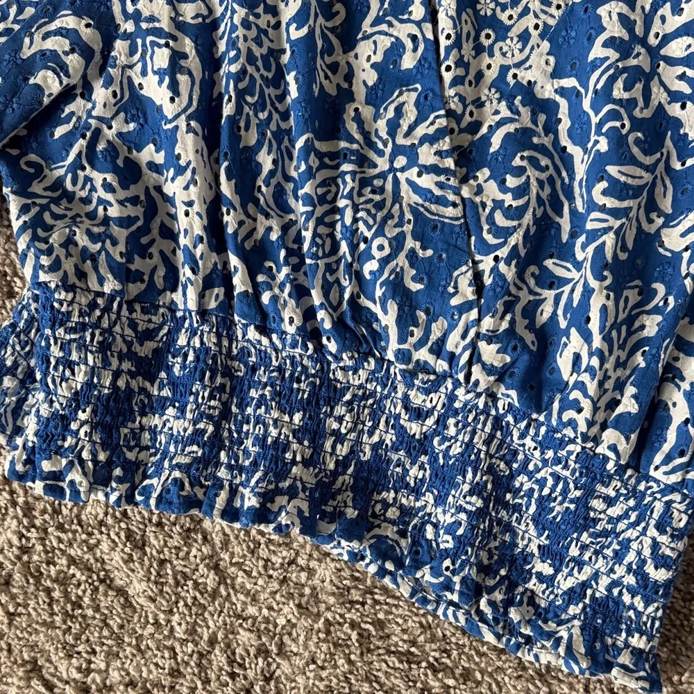 Blue and White Floral Smocked Cropped Waist Women's Top
